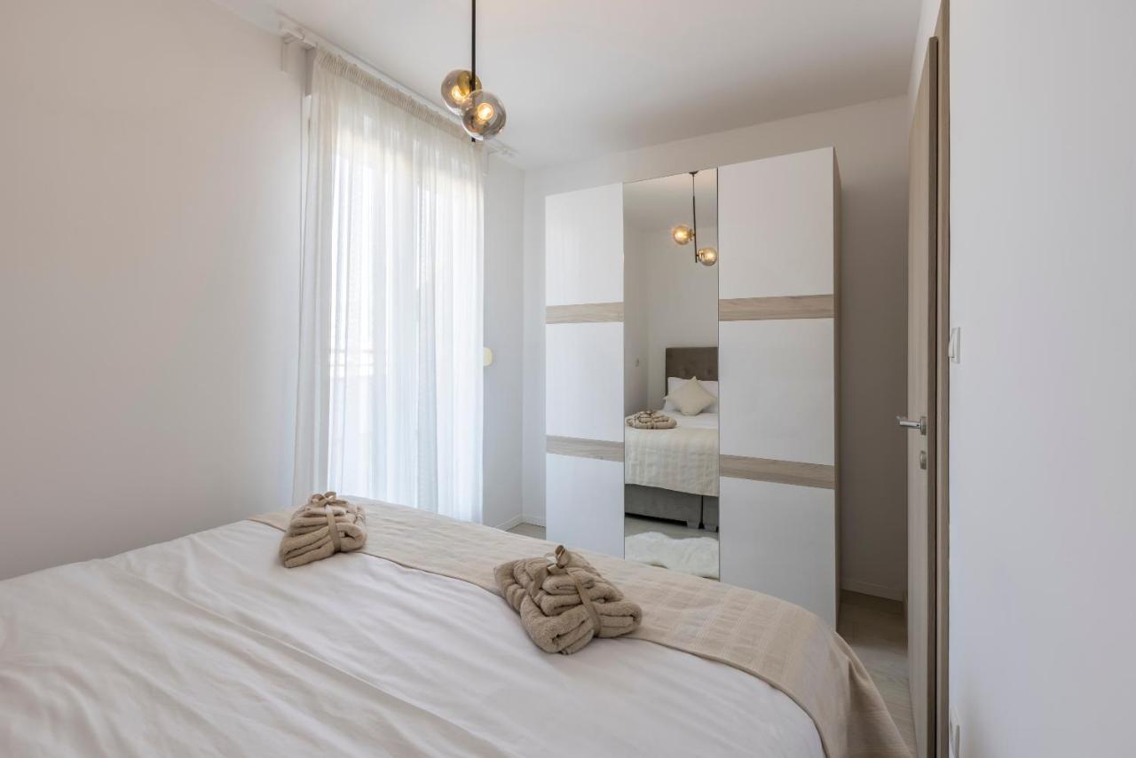 Luxury Rooftop Apartment Zalato Split Exterior photo